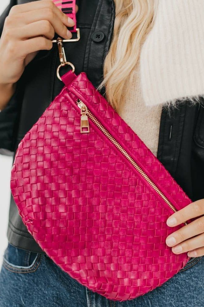 Lynn Woven Bum Bag | Fushia