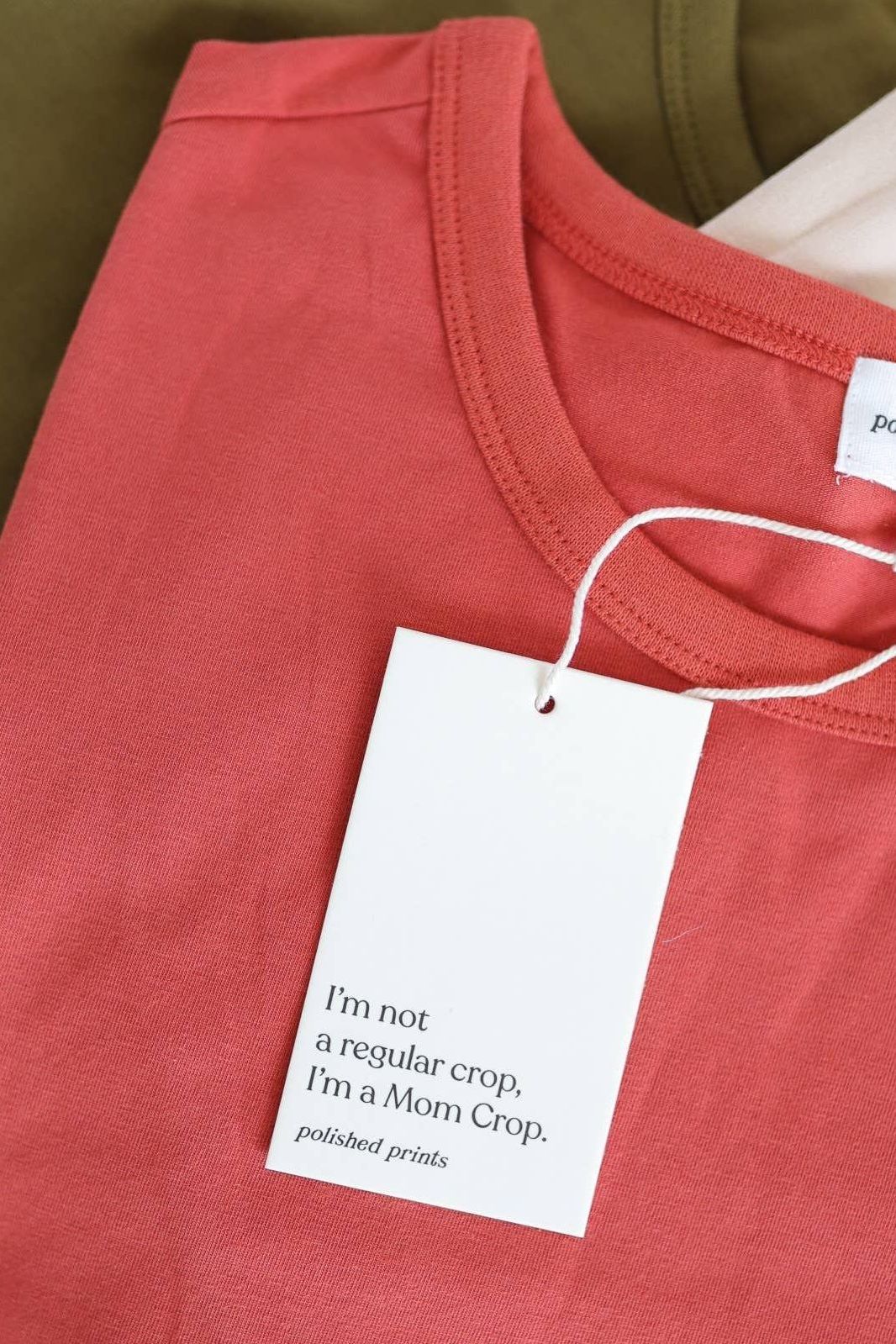 Mom Crop tee in ginger spice
