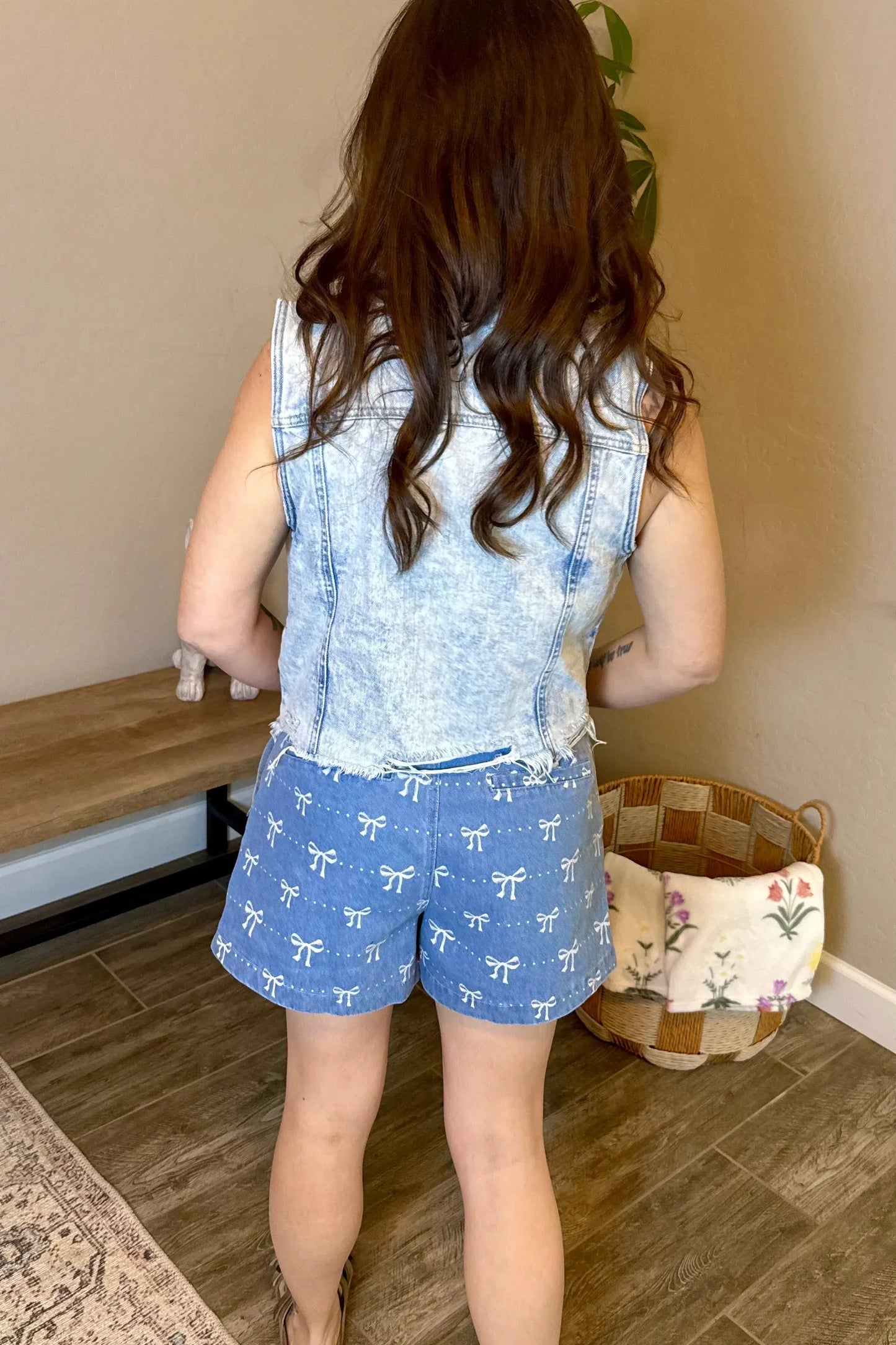 Emily Bow Shorts