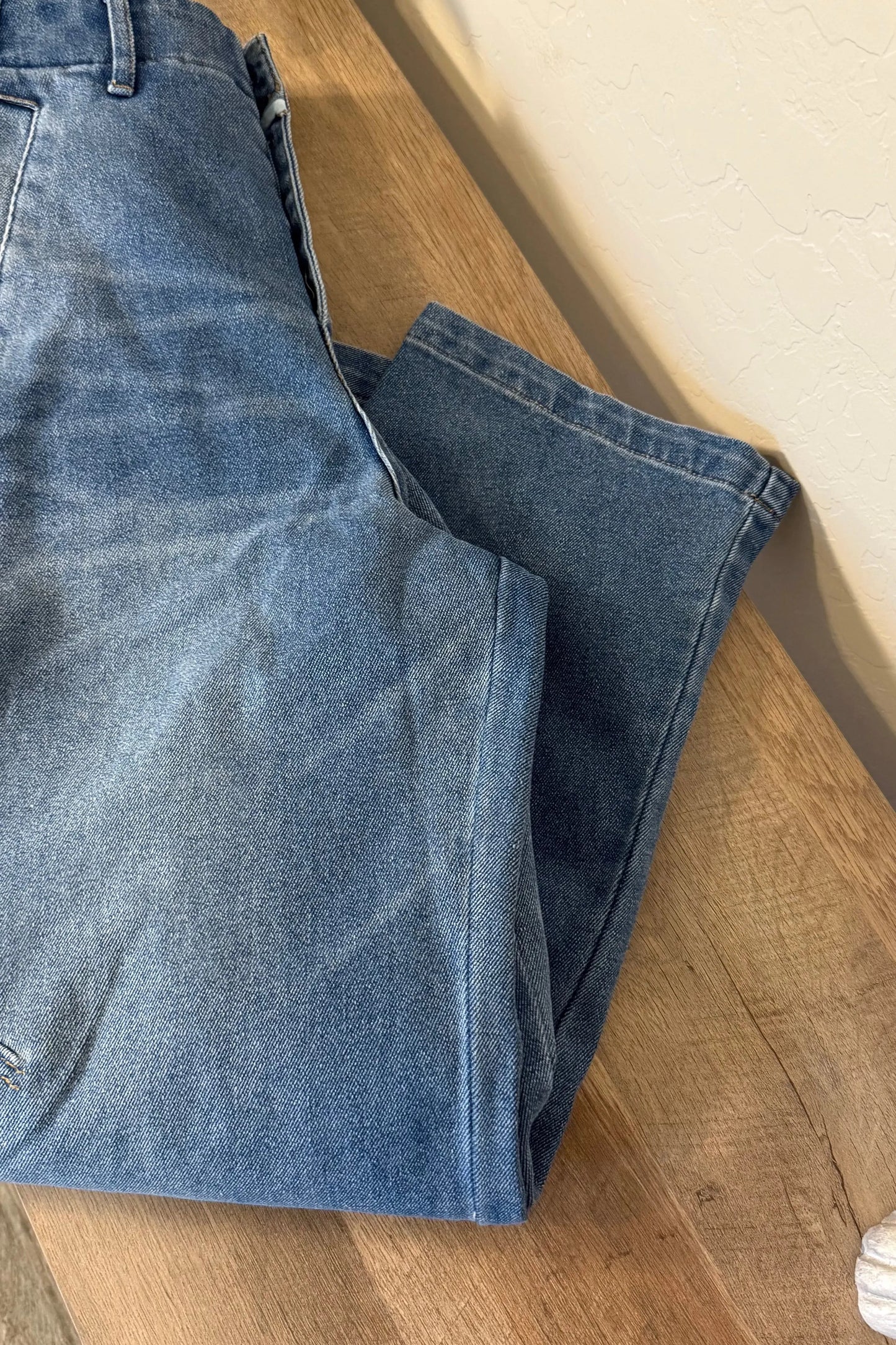 Paris Barrel Jeans