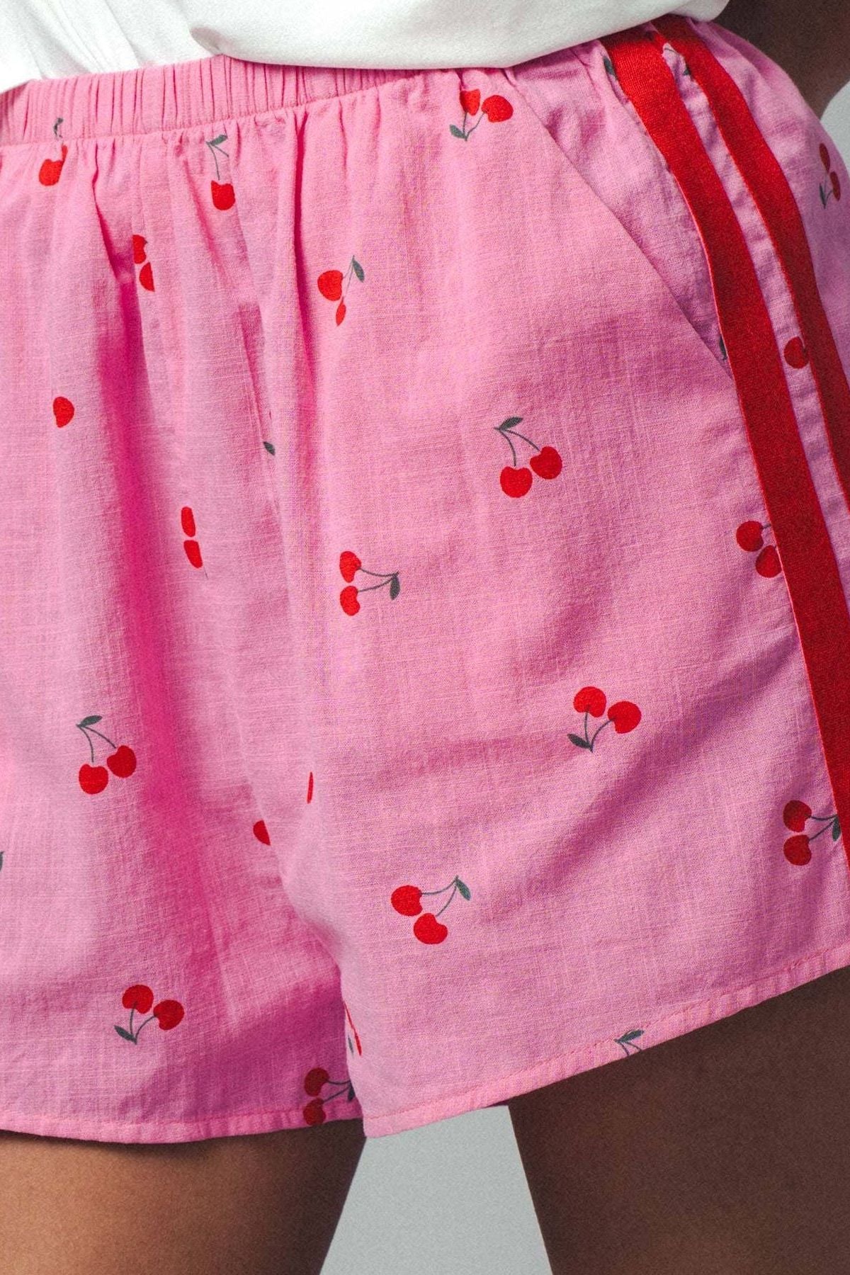 Darlin' Cherry Graphic Lounge Set