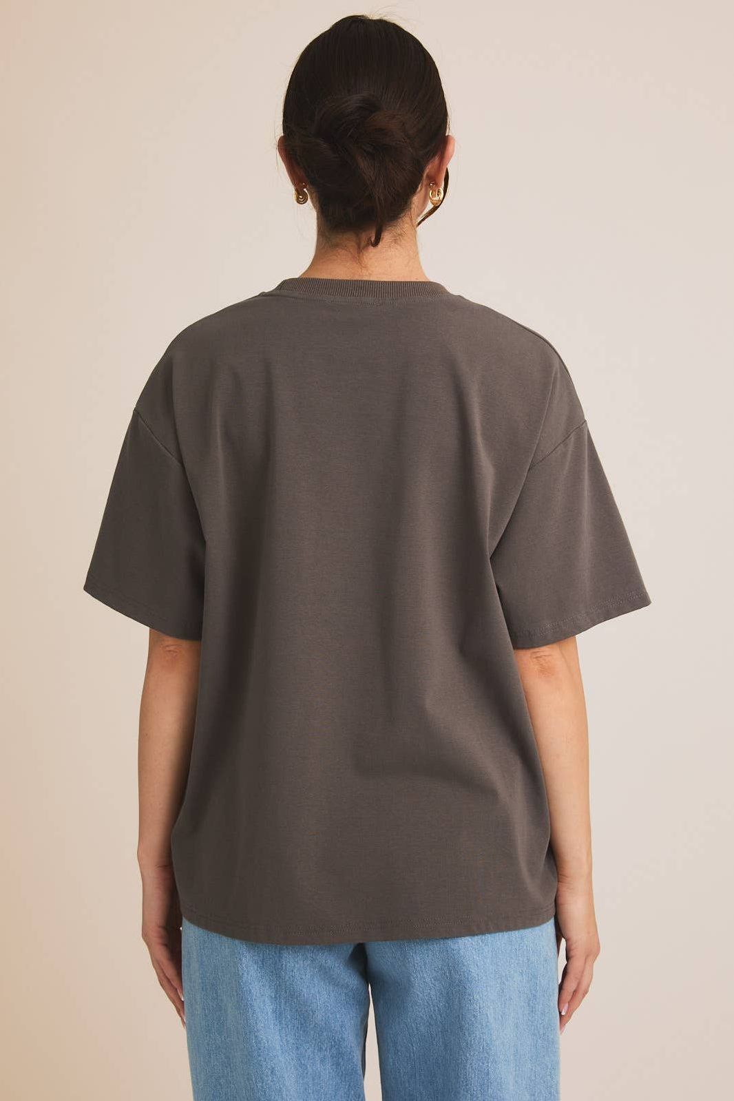 "HOLD YOUR HORSES" EMBROIDERED T-SHIRT