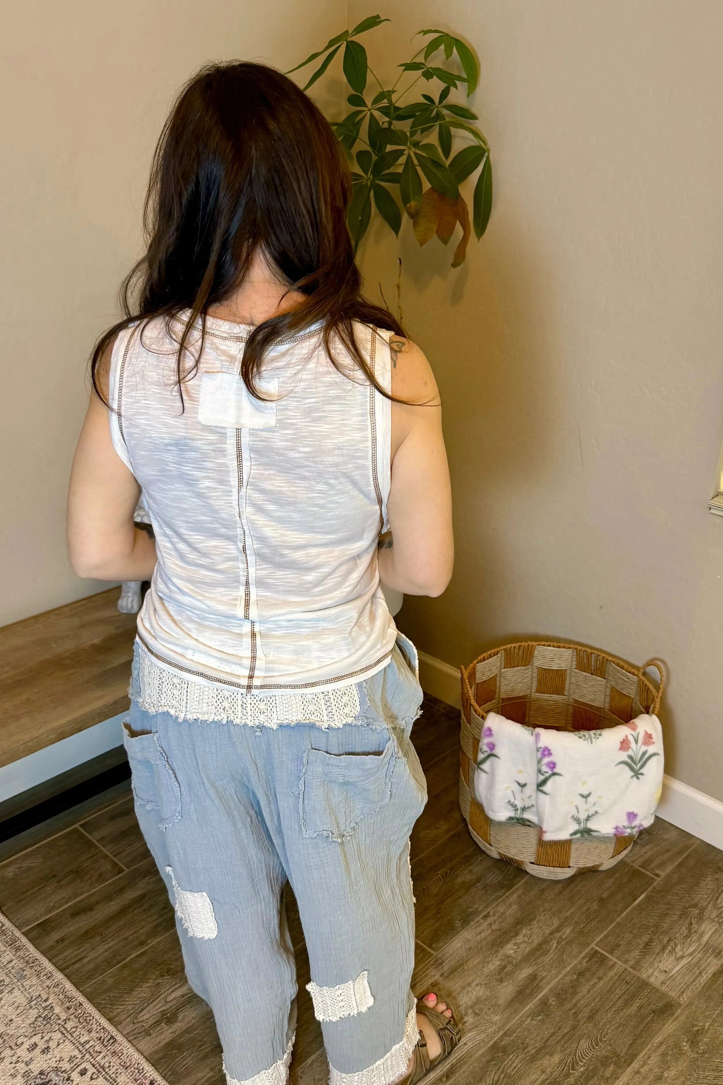 Brin Tank | White